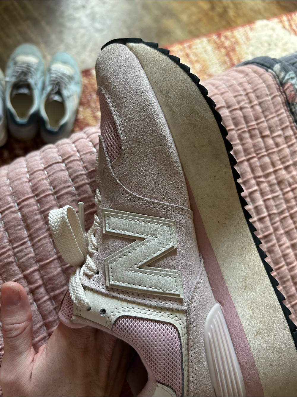 New Balance Light Pink & White Women's Retro Runner